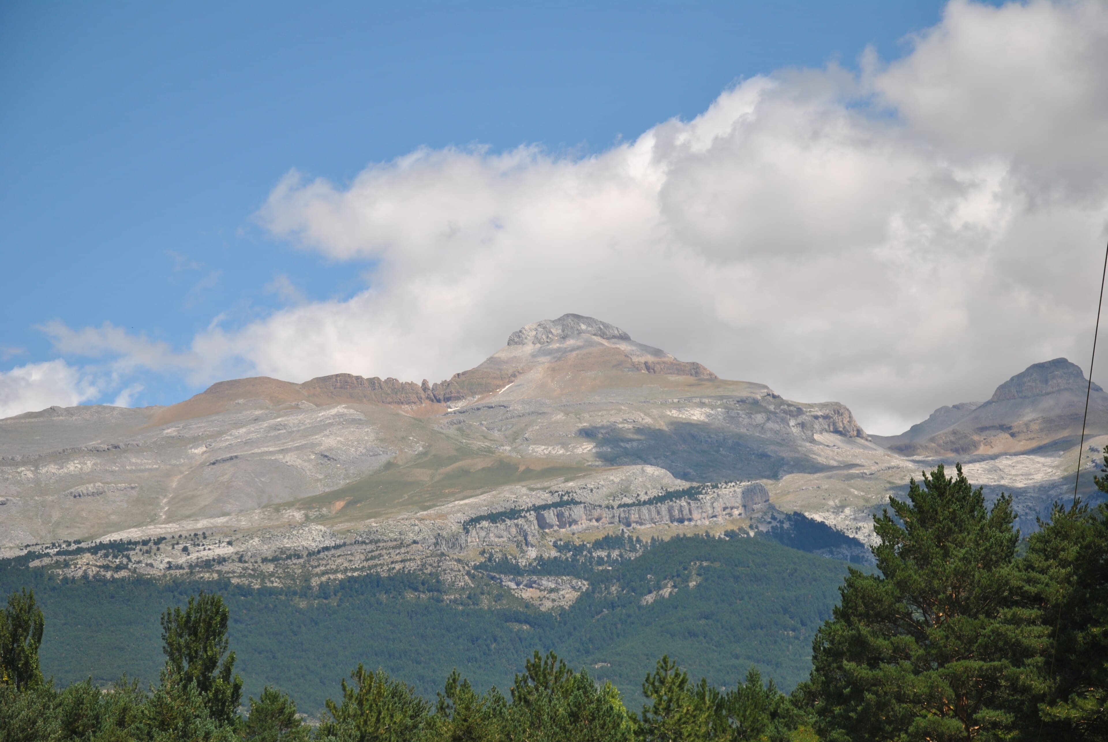 El Collarada ( 2886 mtrs. )
